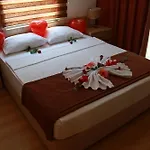 Hotel The Boutique *