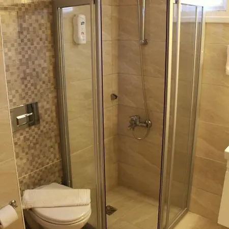 Отель The Boutique